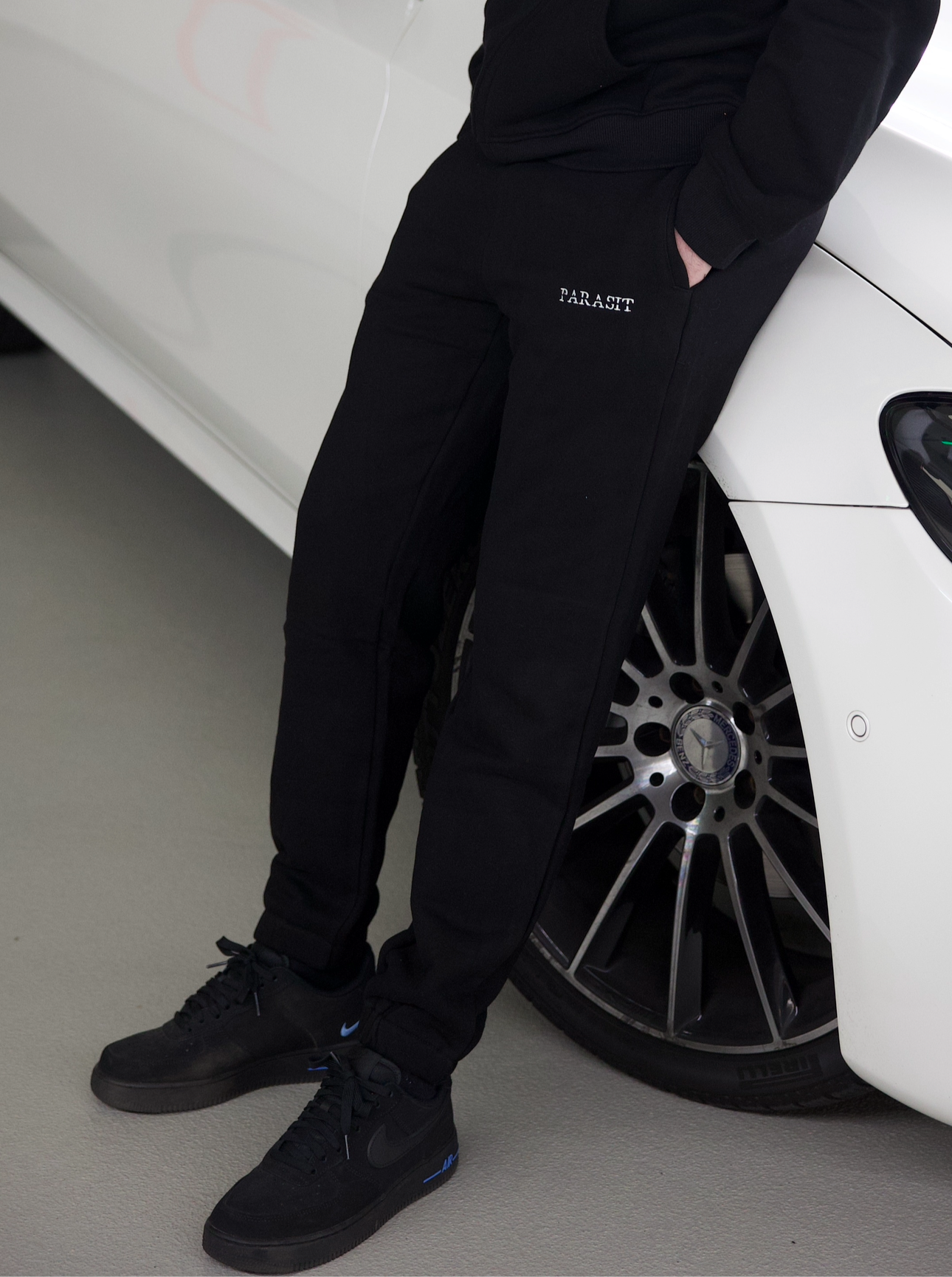 Sweatpants – Jet Black
